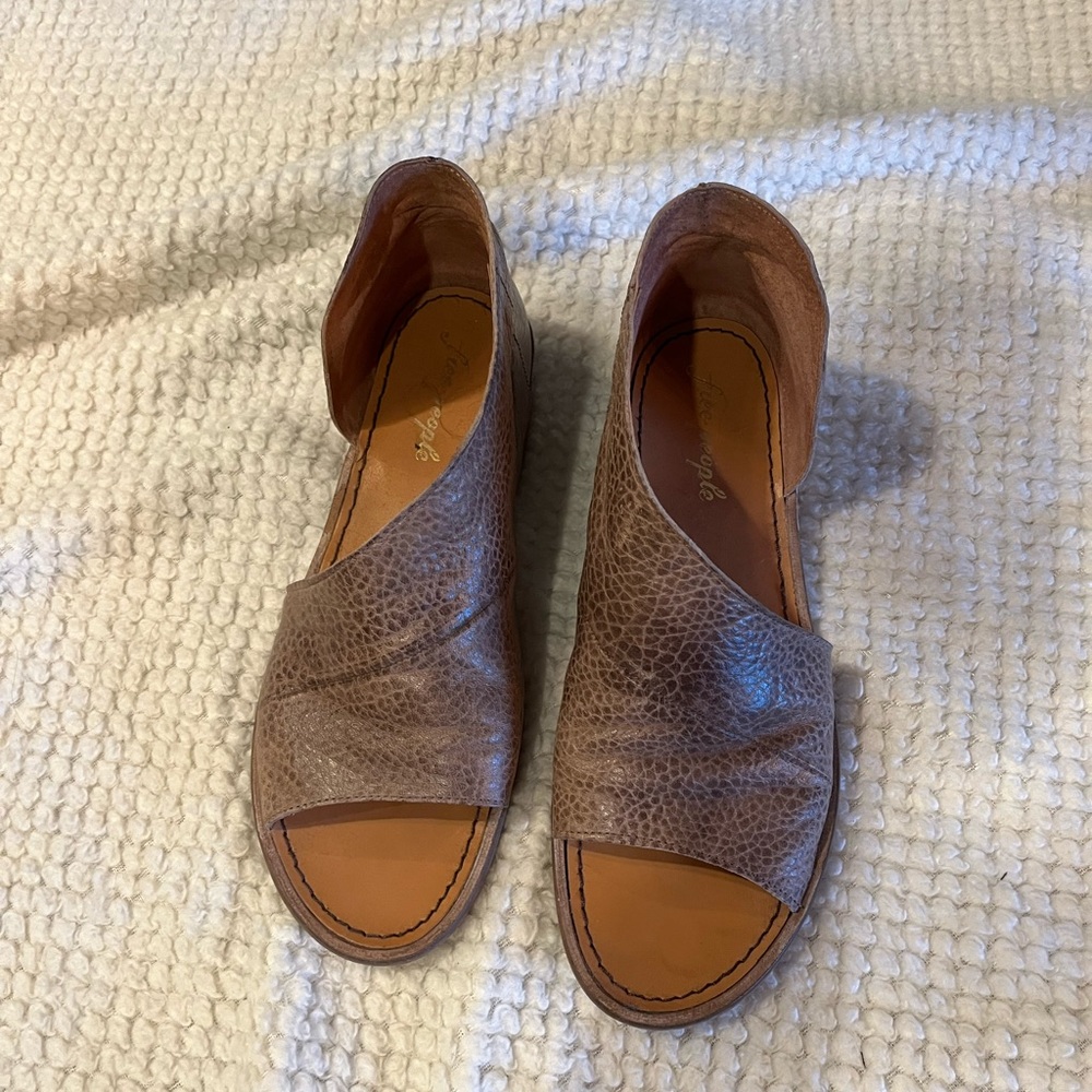 Free People open toe flat
